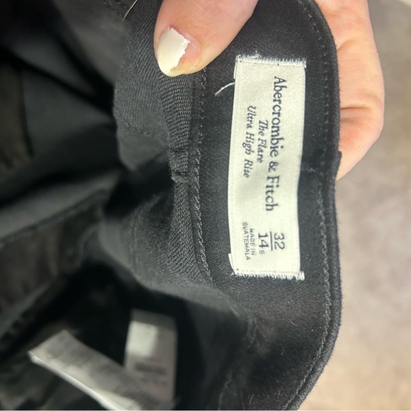 Abercrombie & Fitch Black High Rise Flare Jeans - Picture 3 of 7